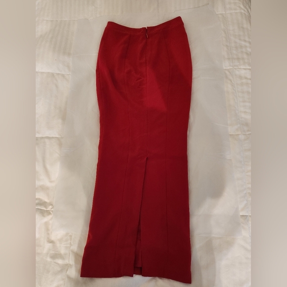 Red Rose House of CB 'Nayara'- XS - Picture 8 of 12